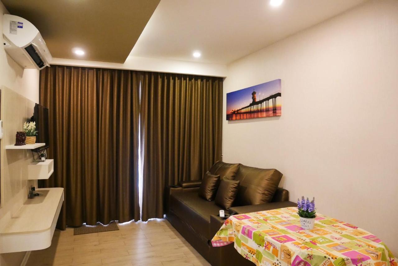 Seven Seas Resort Pattaya & Sofa Bed Praia de Jomtien Exterior foto