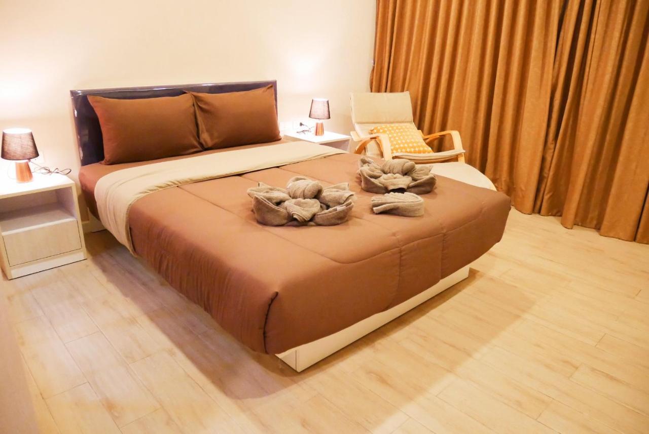 Seven Seas Resort Pattaya & Sofa Bed Praia de Jomtien Exterior foto